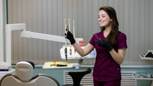 Como regularizar a minha situação como Auxiliar de Saúde Bucal (ASB)