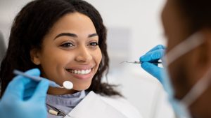 Auxiliar de saúde bucal: saiba como adquirir mais conhecimento sobre a sua profissão