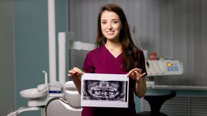 Quanto custa se tornar um Auxiliar de Saúde Bucal regularizado?