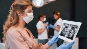 Como os professores dão suporte no curso on-line de Auxiliar de Saúde Bucal (ASB)