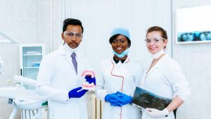 3 dicas sobre etiqueta profissional para ASB