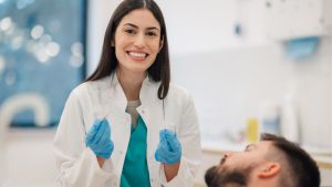 Auxiliar de dentista: Deve-se pagar o adicional de insalubridade?