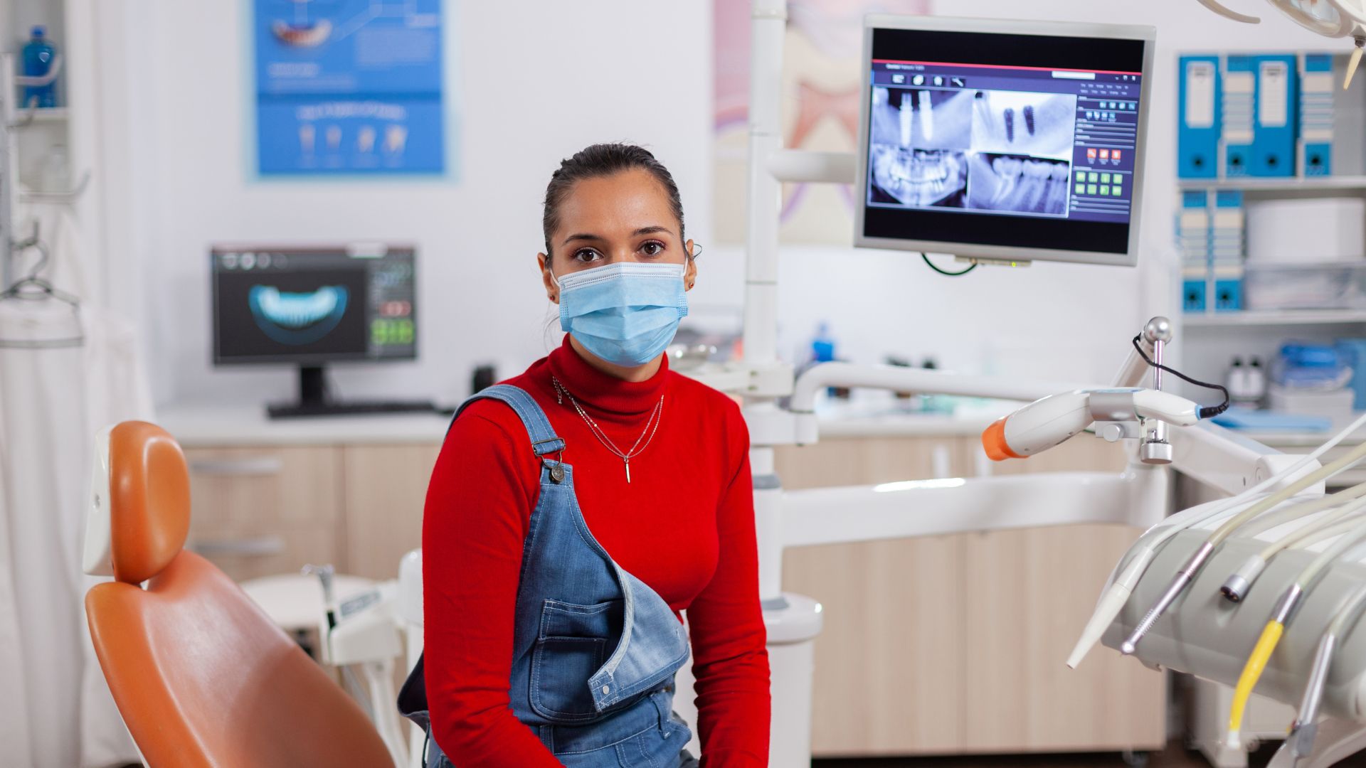 Curso ASB: Por que fazer se já tenho experiência como auxiliar de dentista?