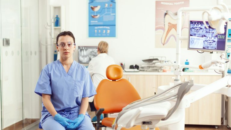 5 dicas para cuidar dos dentes das crianças