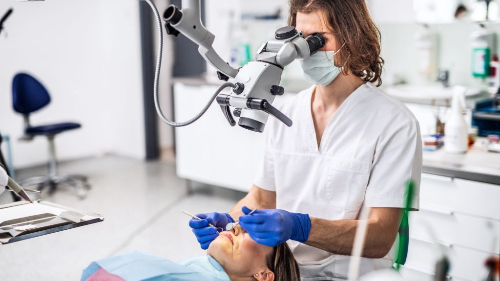 Tenho alergia ao aparelho ortodôntico. O que devo fazer?