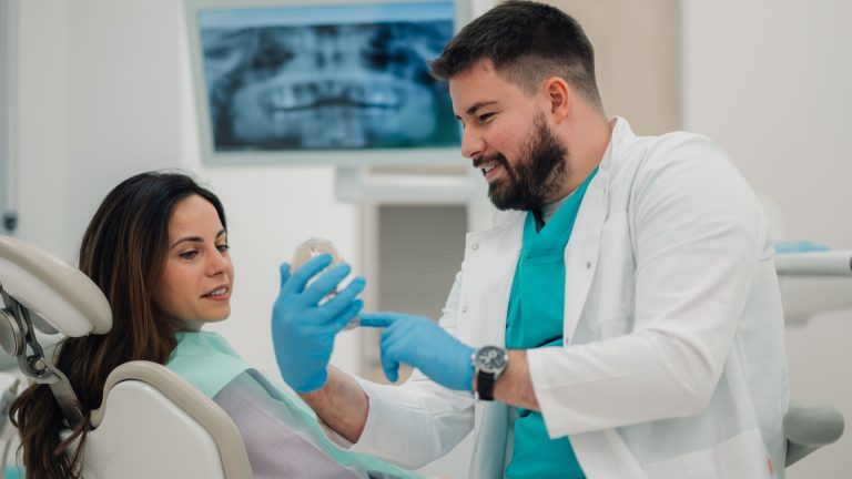 Alinhadores estéticos: tudo o que você precisa saber sobre essa moda na Ortodontia