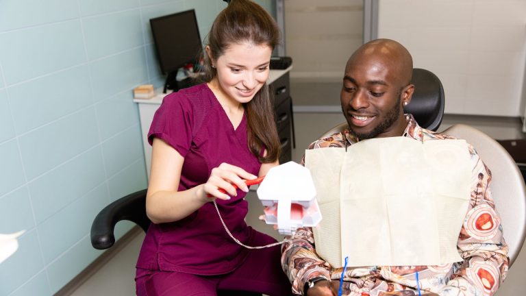 WhatsApp do consultório: como o ASB pode usar o aplicativo ao seu favor