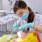 ASB e a Dentística Estética: Isolamento Absoluto e Câmera Intraoral
