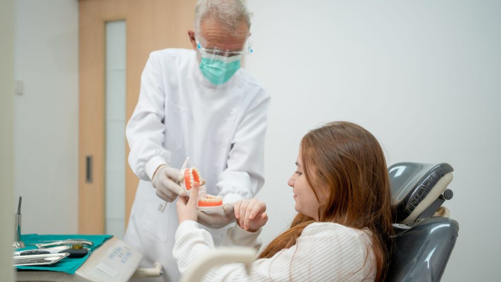 O Futuro da Odontologia: Por Que Começar Agora o Curso ASB?