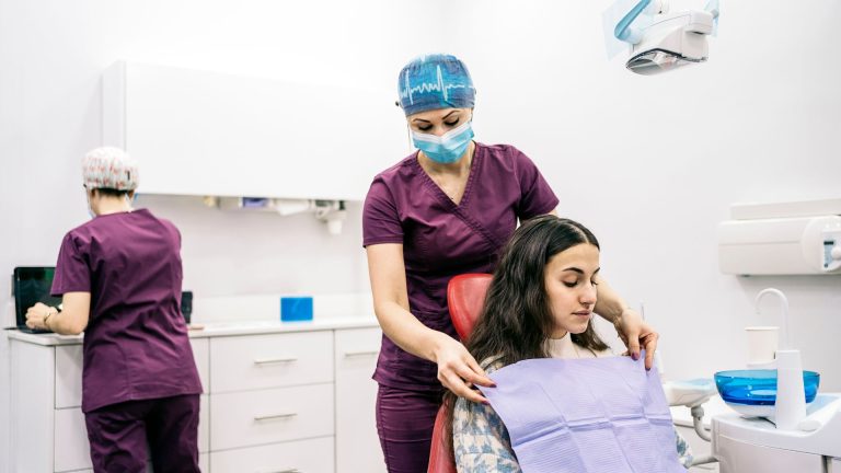 Como evitar problemas com o aparelho fixo na quarentena