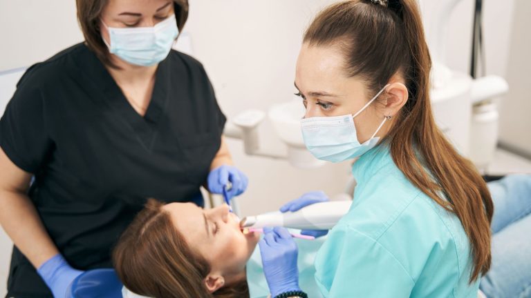 5 passos para esterilização dos instrumentos odontológicos