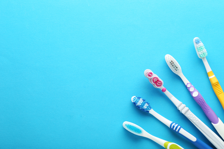4 dicas para cuidar da sua escova de dentes