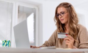 Piso salarial de dois salários mínimos para ASBs e TSBs já!