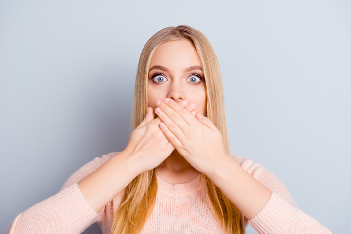 5 danos do cigarro eletrônico à saúde bucal