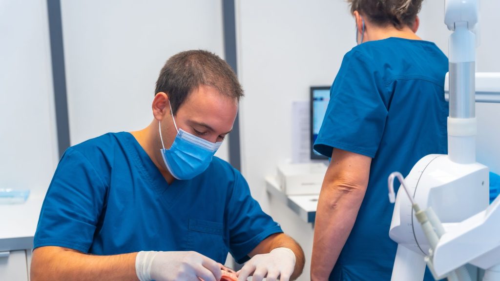 Quanto tempo dura o curso on-line para ASB?