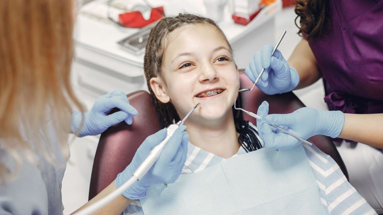 Qual a diferença entre a inscrição provisória e a definitiva no CRO?