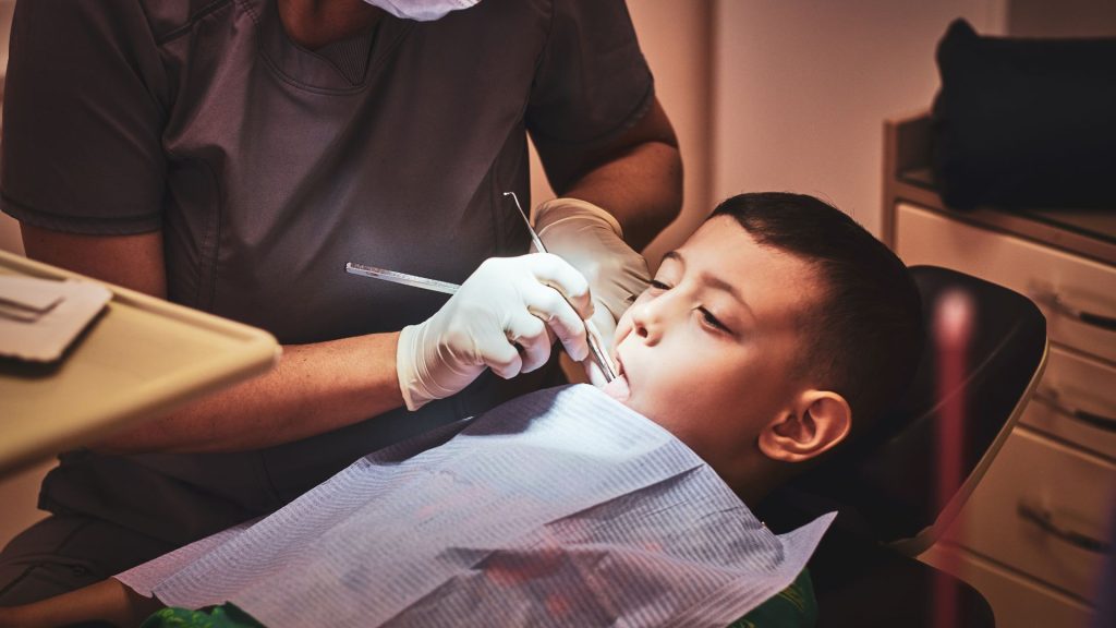 É obrigatório fazer estágio como Auxiliar em Saúde Bucal?