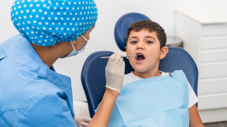 Sou auxiliar de dentista. Posso ser MEI?