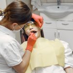 Curso para Auxiliar de Dentista: preciso de ensino médio?